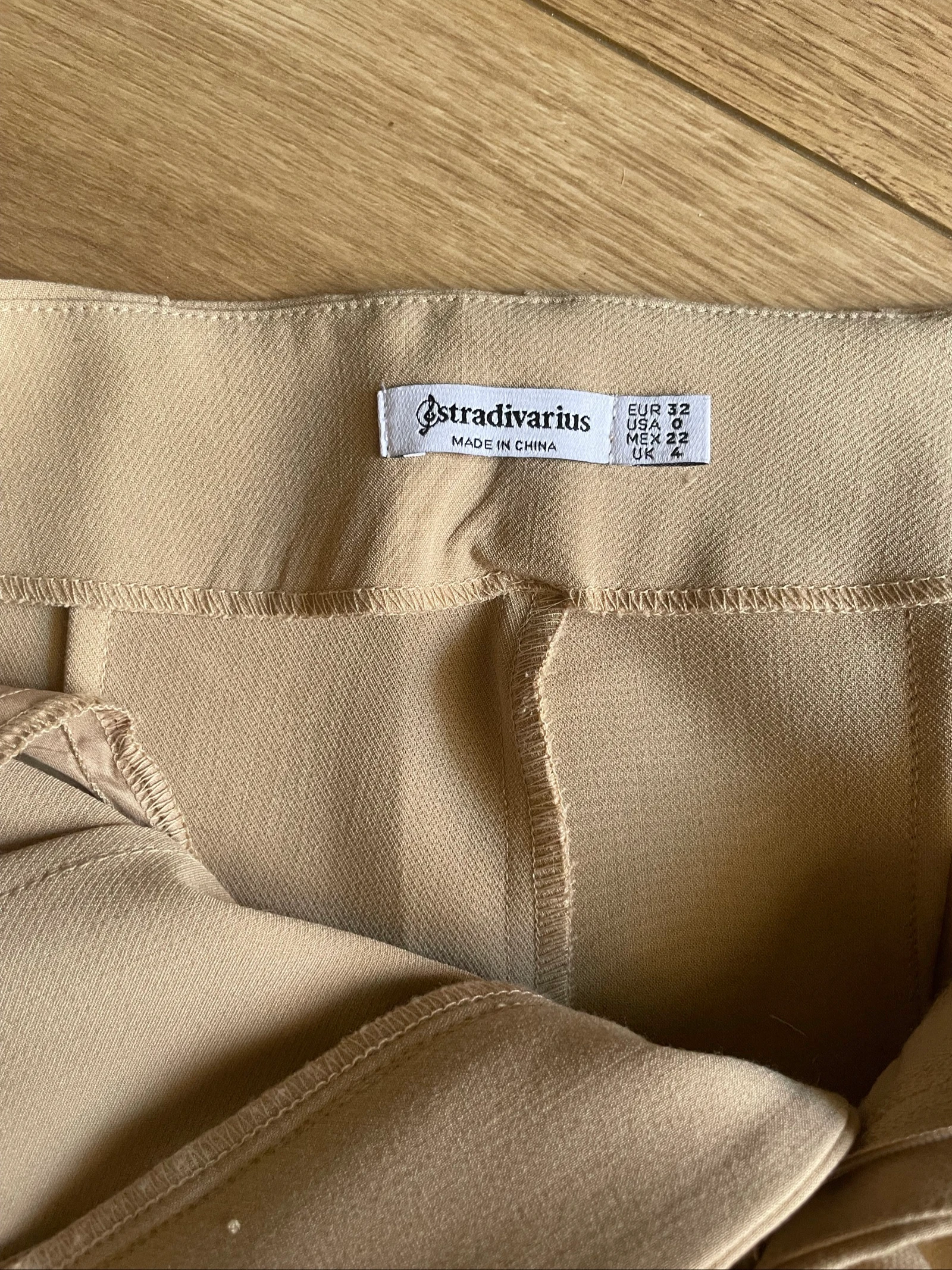 Calça social bege Stradivarius tamanho PP – photo 5
